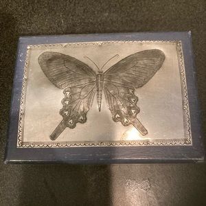 Butterfly box🦋